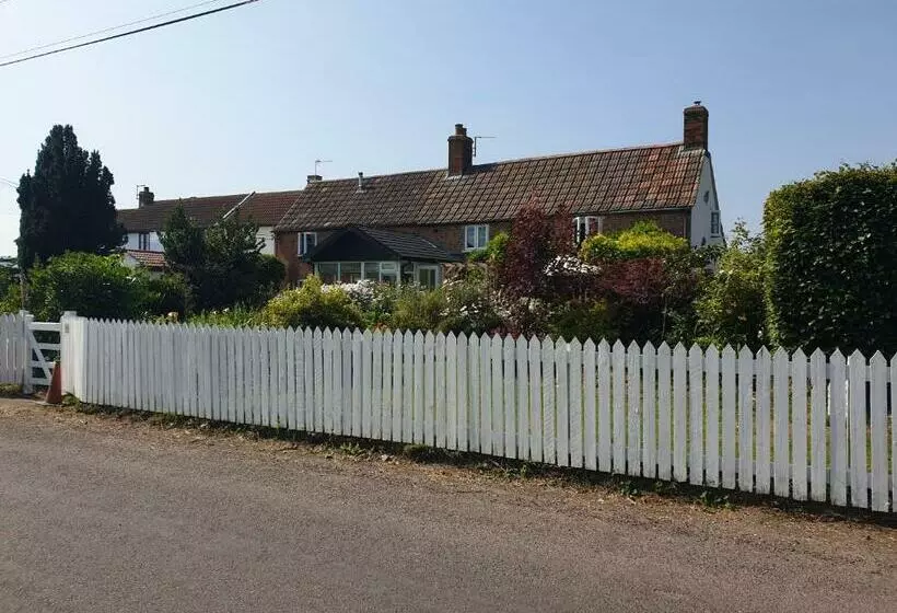 ベッドアンドブレックファースト Morland