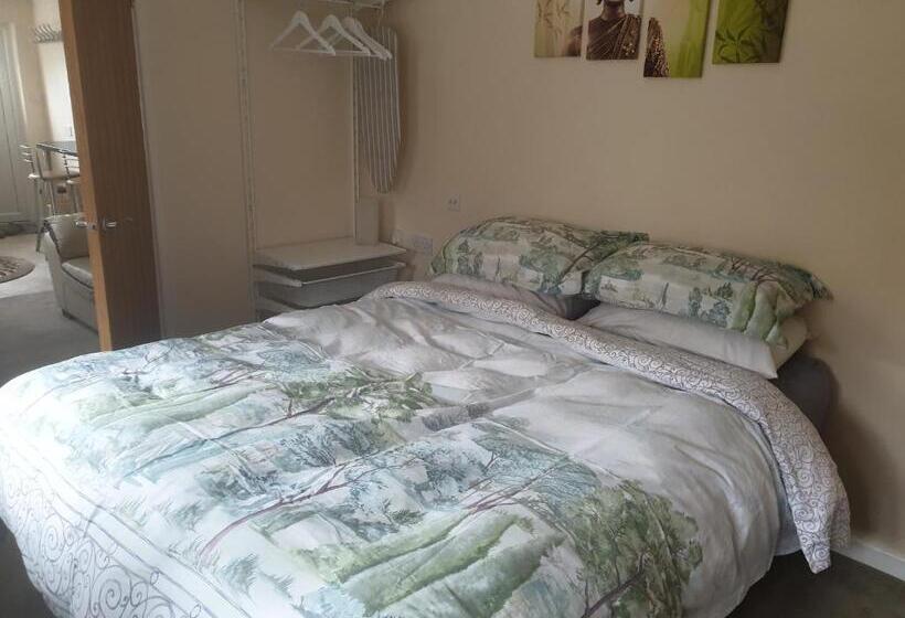 住宿加早餐  Morland