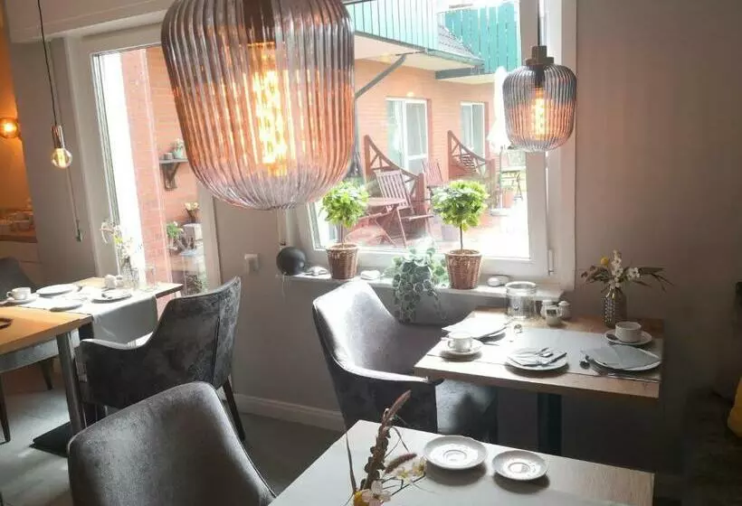 Hotelli Garni Haus Am Meer