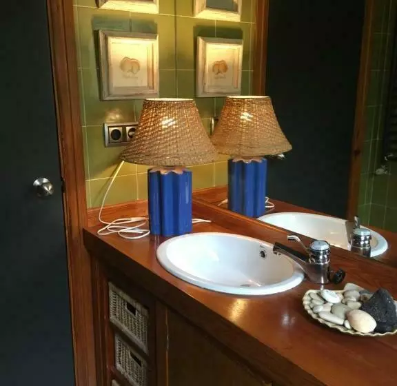 ペンション La Lagartija Adults Only