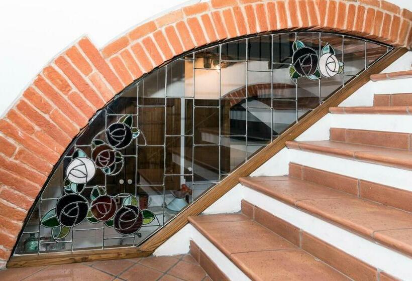 بنسيون Rooms San Giuliano