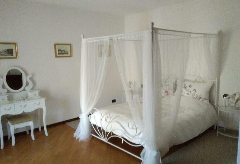 リゾートホテル Villa Azalea