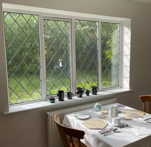 West Lodge B&b