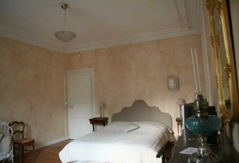 تختخواب و صبحانه Chambres D Hôtes Le Clos D Hauteville