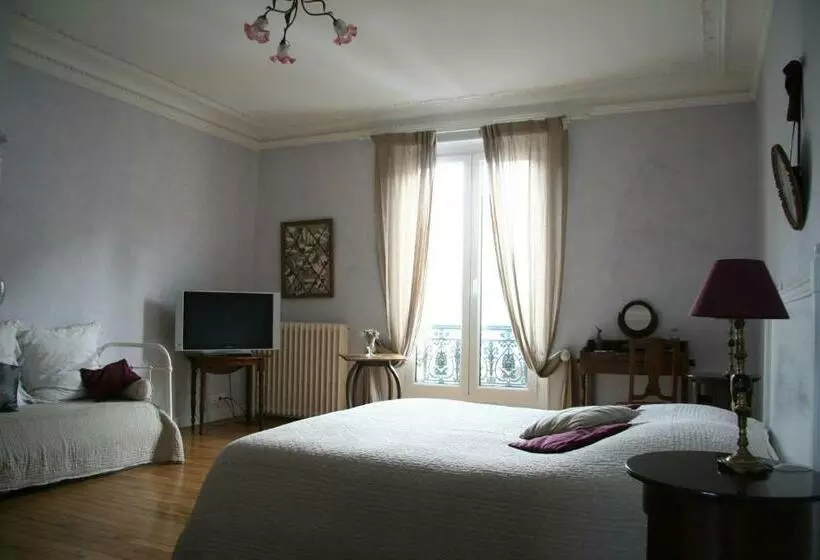تختخواب و صبحانه Chambres D Hôtes Le Clos D Hauteville