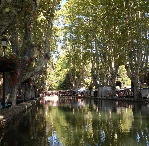 ベッドアンドブレックファースト Le Petit Figuier