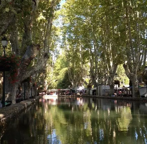 ベッドアンドブレックファースト Le Petit Figuier