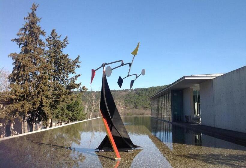 ベッドアンドブレックファースト Le Petit Figuier