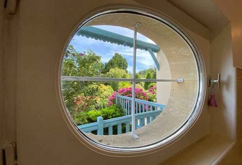 ベッドアンドブレックファースト Maison Olea