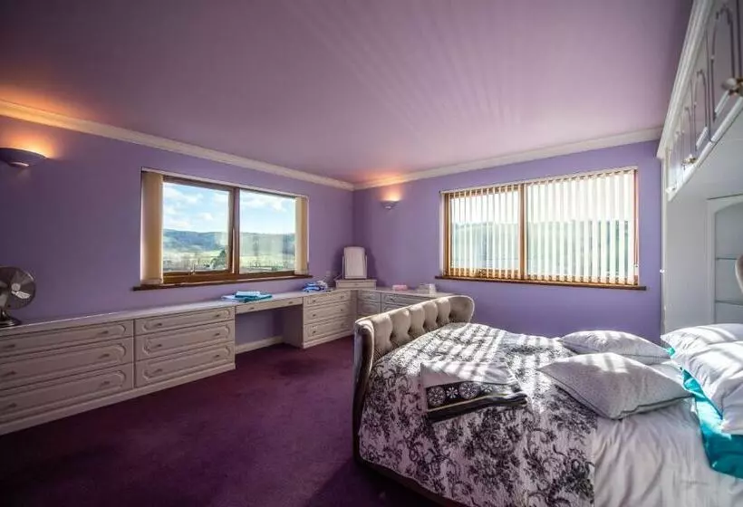 Aamiaismajoitus (B&B) Y Grange