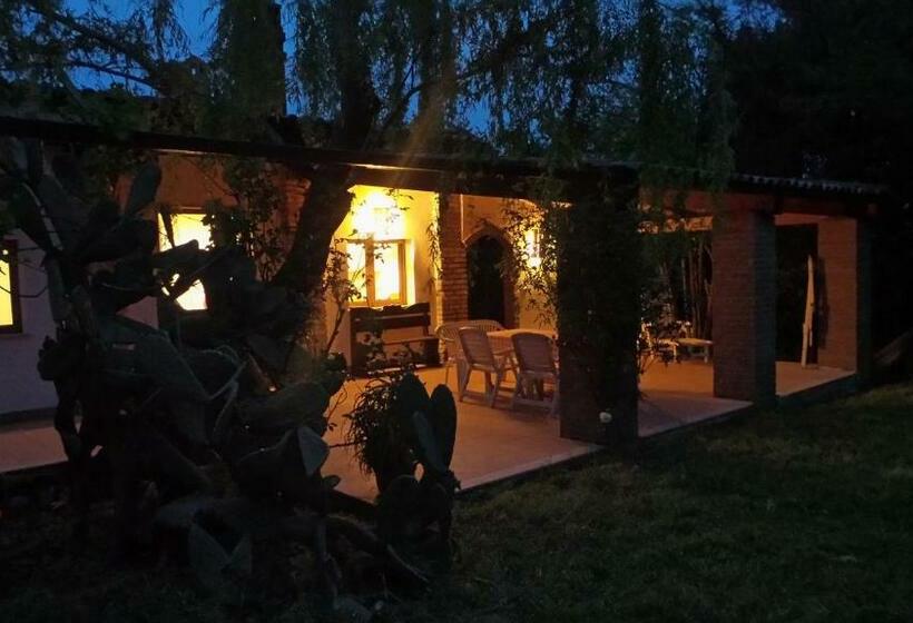 Отель Cascina Cliternia