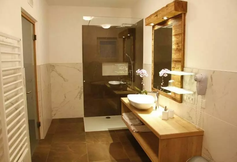 ホテル Nussbaumerhof