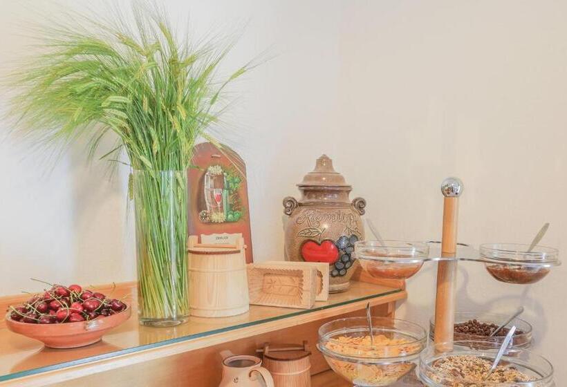 هتل Tourist Farm Mulej