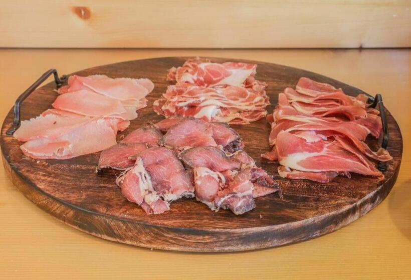 هتل Tourist Farm Mulej