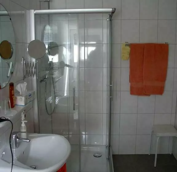 Majatalo Gästehaus Kloep Gmbh