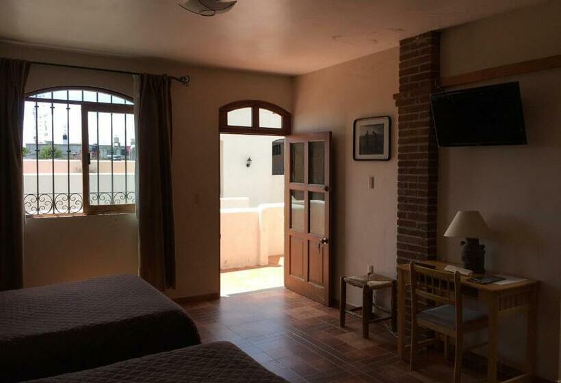 Общежитие Hostal El Dulce Nombre