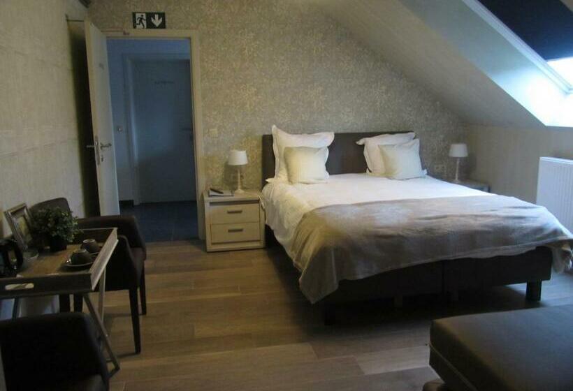 تختخواب و صبحانه Au Magasin