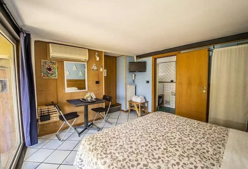 Aamiaismajoitus (B&B) Domus Vesuvia