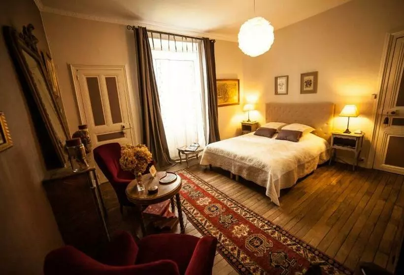 Aamiaismajoitus (B&B) La Pause Angevine