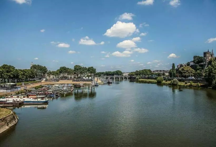 Aamiaismajoitus (B&B) La Pause Angevine