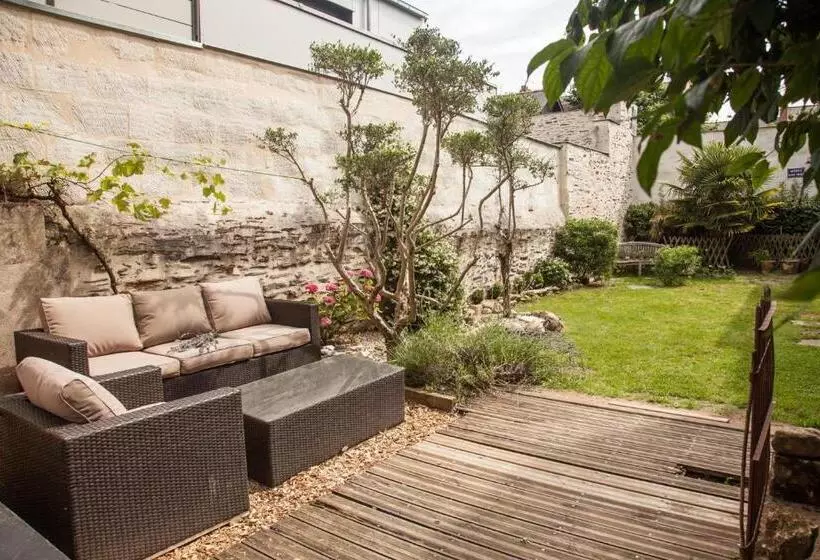 Aamiaismajoitus (B&B) La Pause Angevine