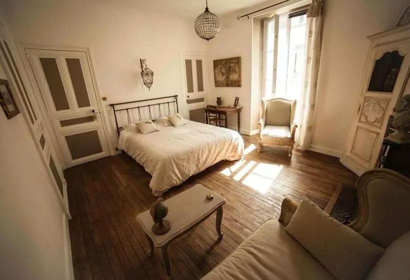 Aamiaismajoitus (B&B) La Pause Angevine