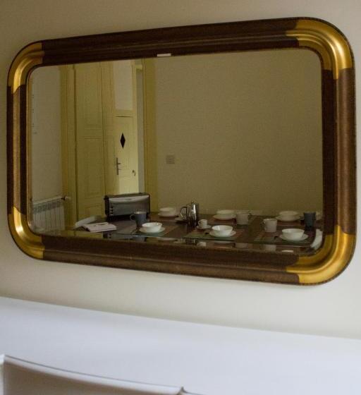 Canvas Atelier Hostel