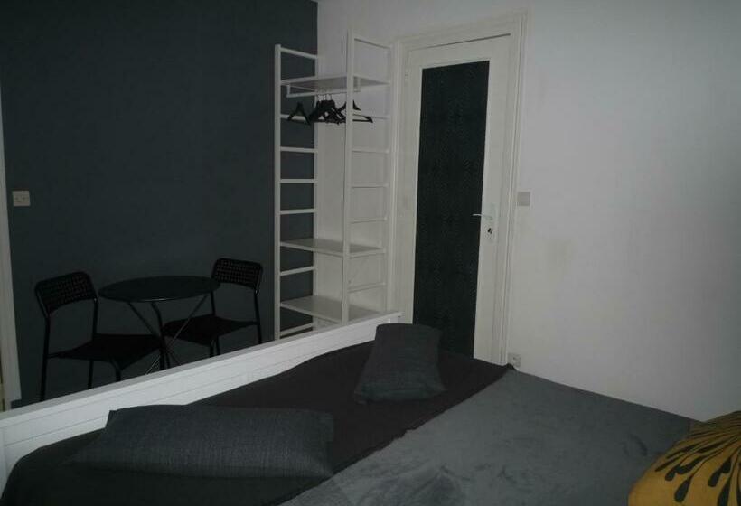 بنسيون Ferme De Launay