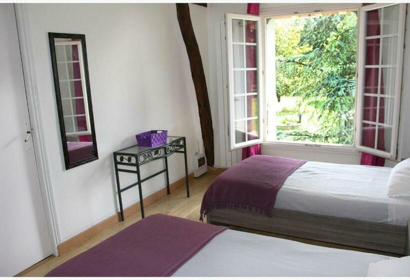 بنسيون Ferme De Launay