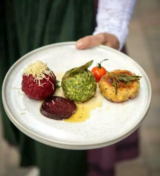 Tiroler Weinstube