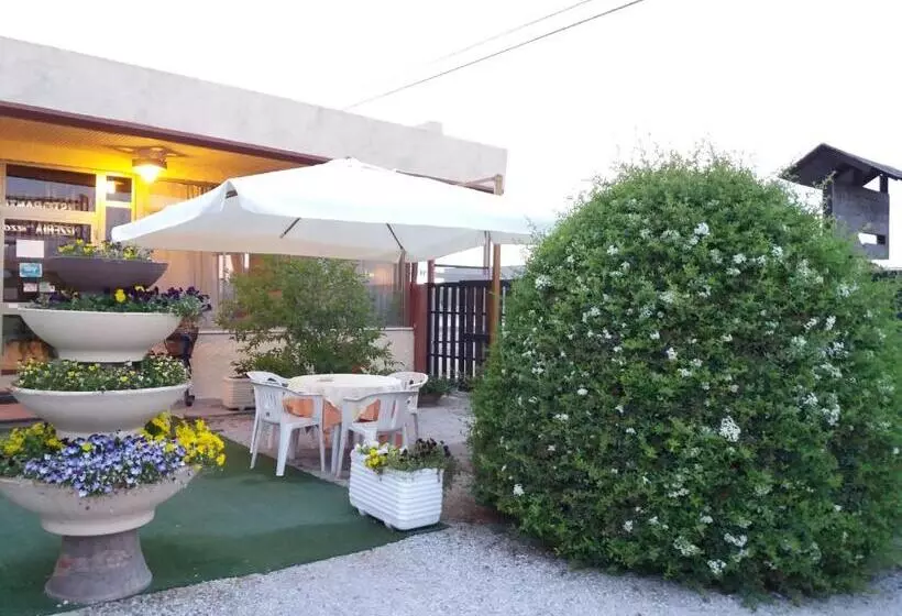 Aamiaismajoitus (B&B) Il Piccolo Nido