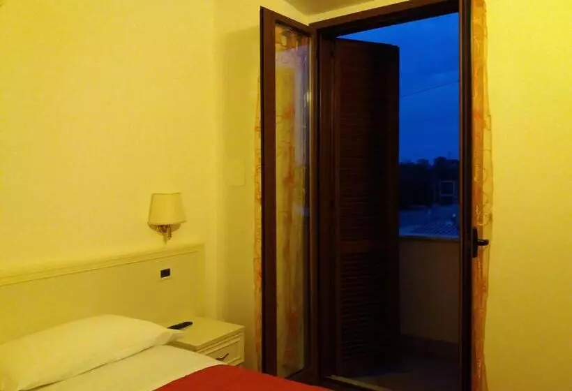 Aamiaismajoitus (B&B) Il Piccolo Nido