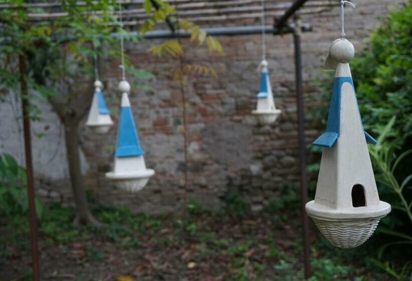 تختخواب و صبحانه La Foresteria Del Convento