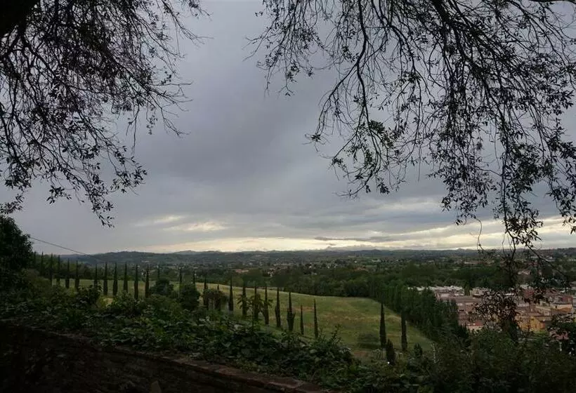 ベッドアンドブレックファースト La Foresteria Del Convento
