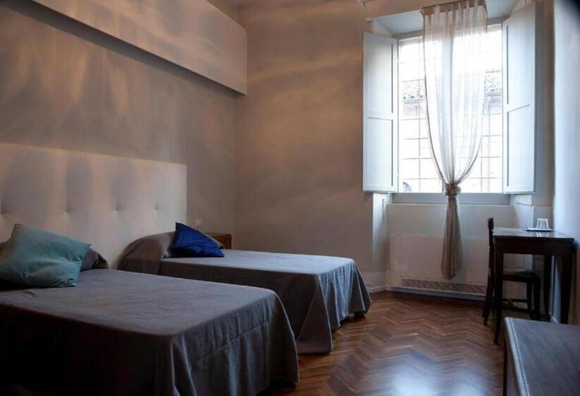 تختخواب و صبحانه La Foresteria Del Convento