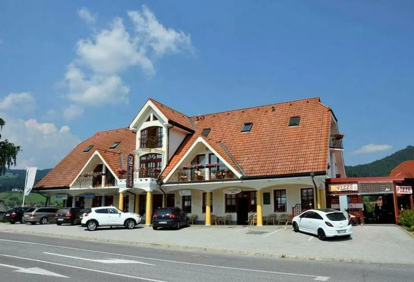 پانسیون Guesthouse Jurcek