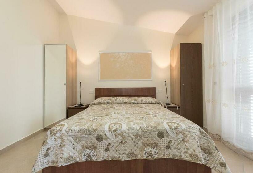 Пансион Incontro Montoro Guest House & Restaurant