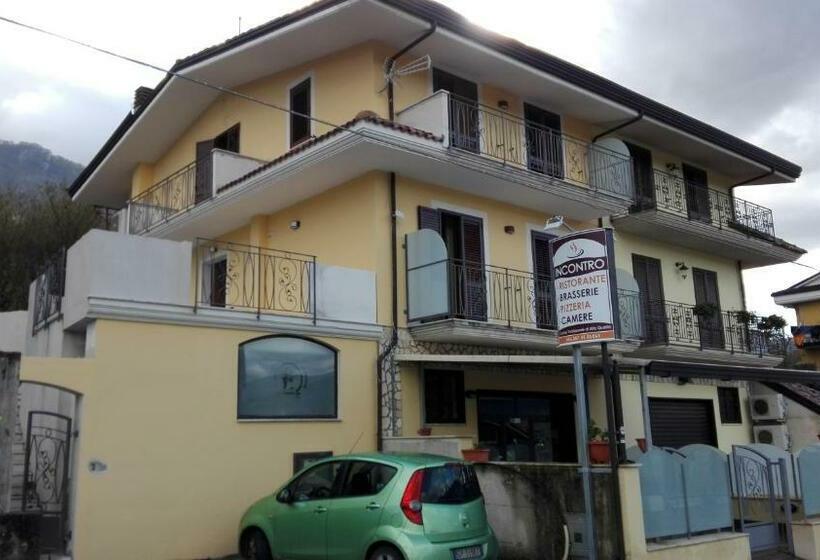 Пансион Incontro Montoro Guest House & Restaurant