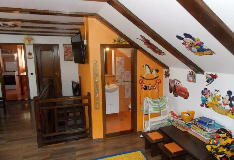 ペンション Vila Deni