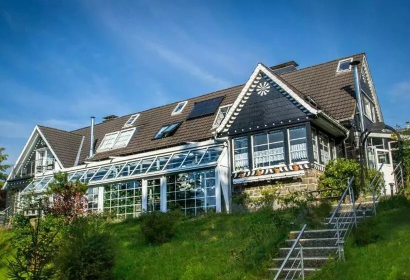 تختخواب و صبحانه Haus Waldwiese