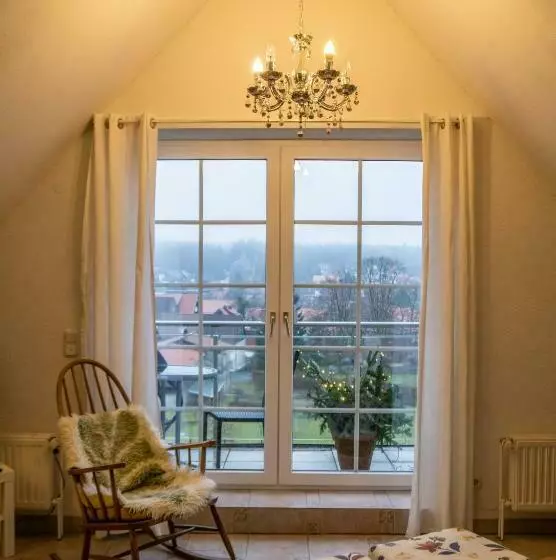 تختخواب و صبحانه Haus Waldwiese