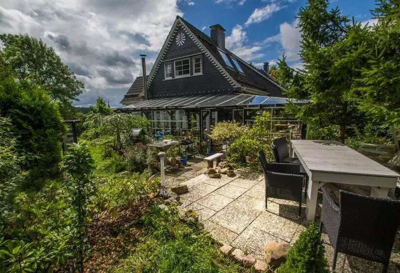تختخواب و صبحانه Haus Waldwiese