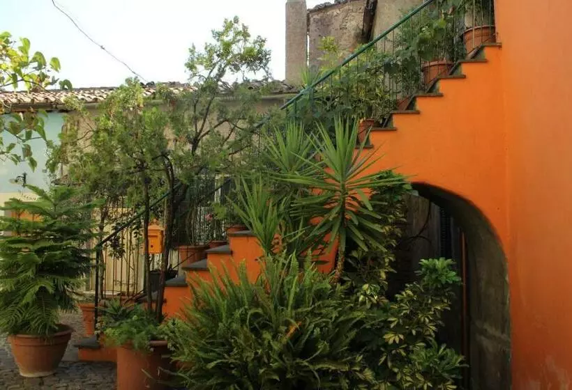 ベッドアンドブレックファースト La Scaletta