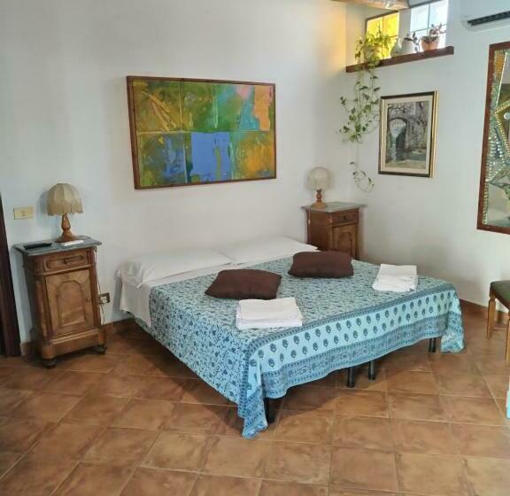 住宿加早餐  La Scaletta