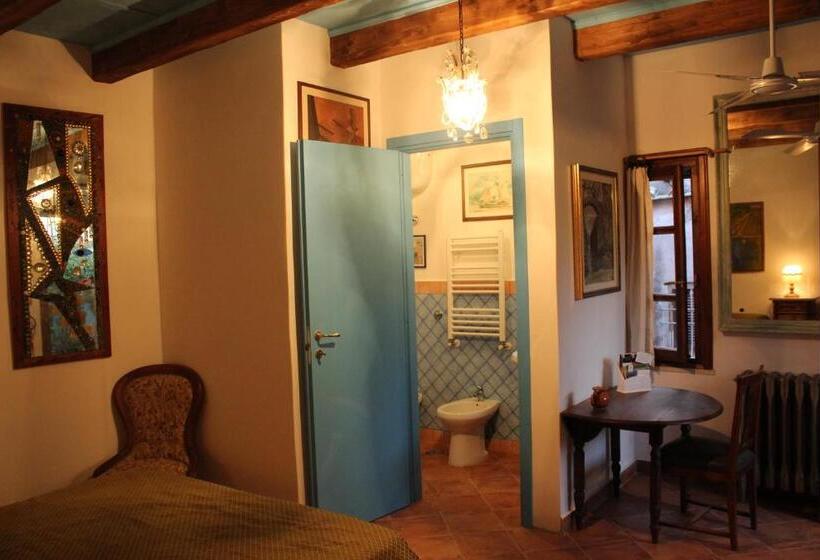 住宿加早餐  La Scaletta