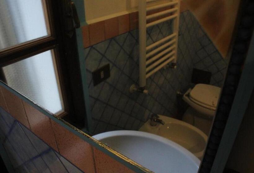 住宿加早餐  La Scaletta