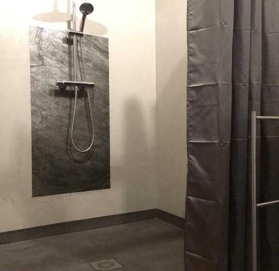 مبيت وإفطار Les Sittelles De Bamboche