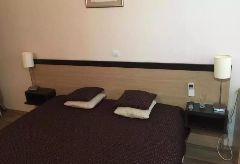 First Line Apartment At Obzor