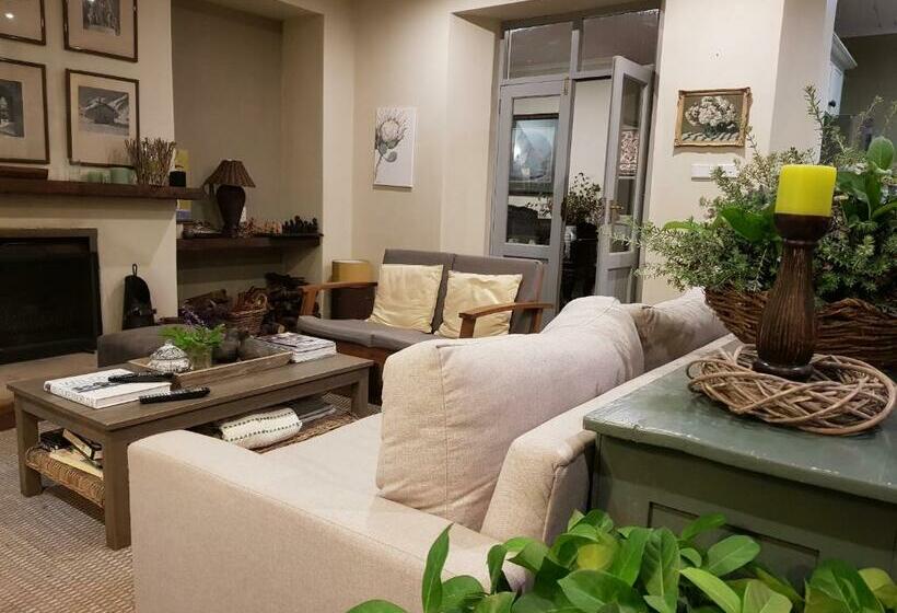 פנסיון Little Fields Country House And Cottages