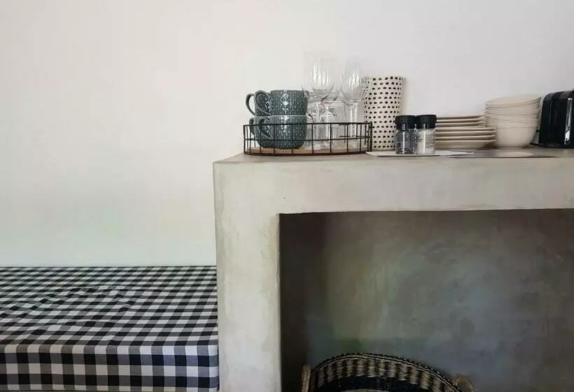 Majatalo Little Fields Country House And Cottages